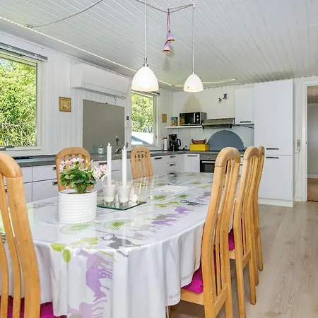 Luxury Retreat In Lodbjerg - By Traum Nyaraló Nørby