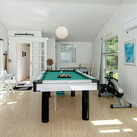Luxury Retreat In Lodbjerg - By Traum *